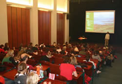 Přednáška v malém sále městské knihovny v Praze