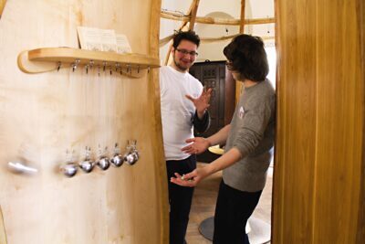 sensorium-oldricha-hozmana-a-jiriho-walda-3-vystava-vikyre-play-v-malostranske-besede