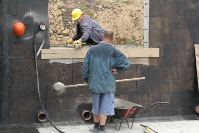 provádění základů a izolací proti spodní vodě