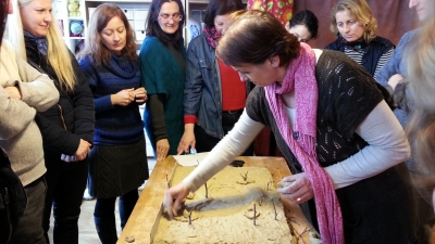 trabajar juntos en un modelo de jardín